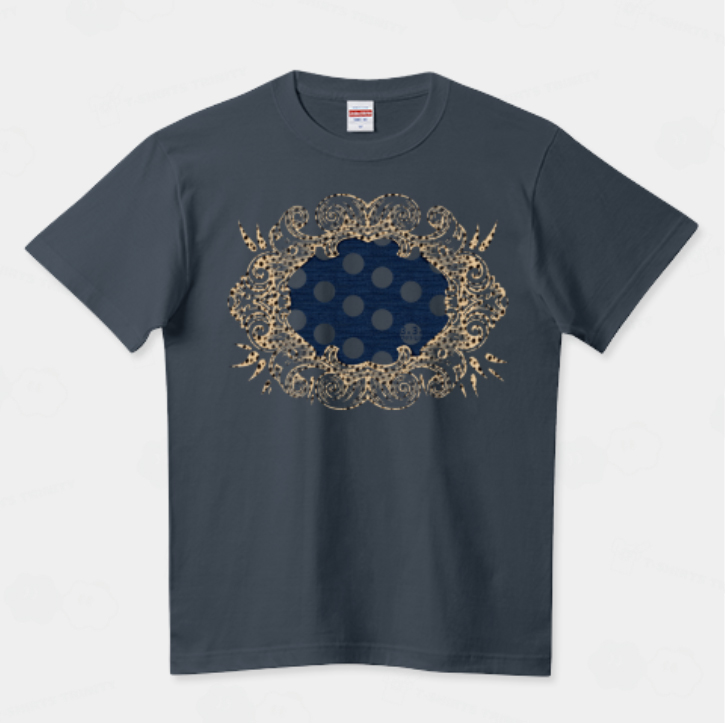 ヒョウとデニム。
キング!の雰囲気でドンと胸を張れる感じ。
ライオン風。

#tシャツトリニティ
#tshirt
#tshirtdesign
#デニムtシャツ
#水玉tシャツ

ttrinity.jp/shop/3x3xdesig…