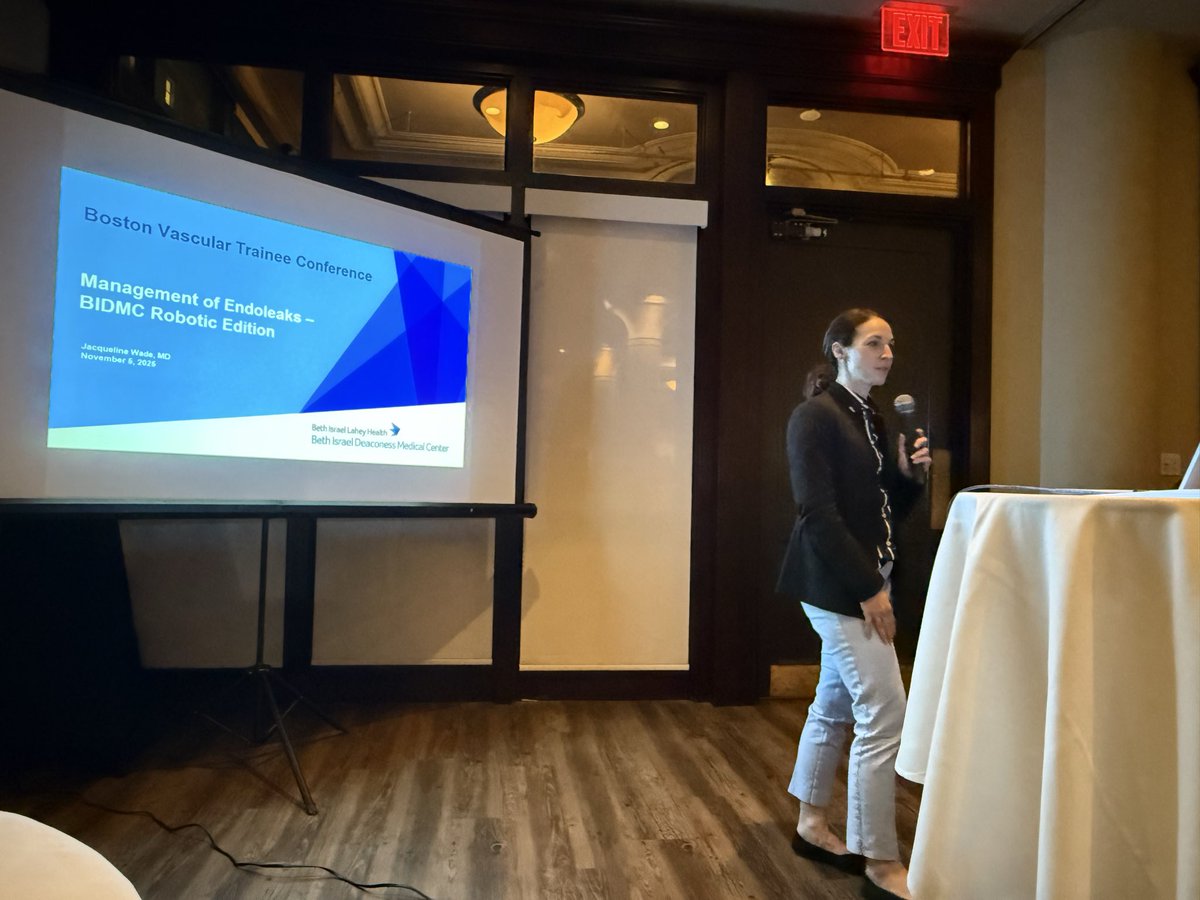 BIDMCVascular's tweet photo. Another amazing edition of the annual Boston Vascular Trainees dinner. Congratulations to all of the fellows who presented their amazing cases, and a special congratulations to one of our case winners, our very own senior fellow Dr. Wade! @BIDMCSurgery @BidmcCvi @VascularSVS https://t.co/SZ4M4ZUuWq
