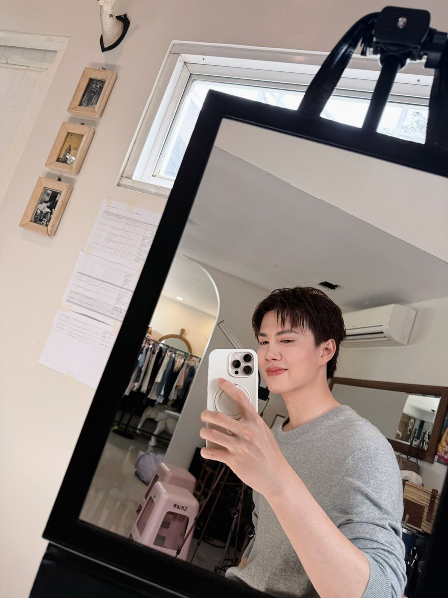 bb_benzalert's tweet photo. Q4 ของพี่ทอมมมมม! รักงานเช้า เป็นกำลังใจให้ด้วยนะครับบิบี๋ 🥰 #BENZALERT https://t.co/ky9rNCaIRG
