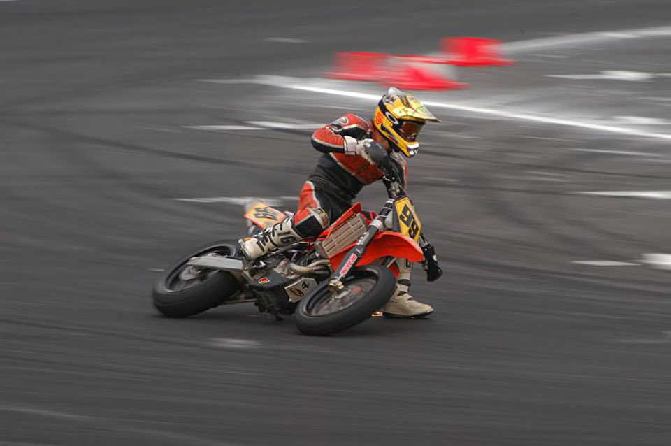 じん (@zim____________) / Posts / X