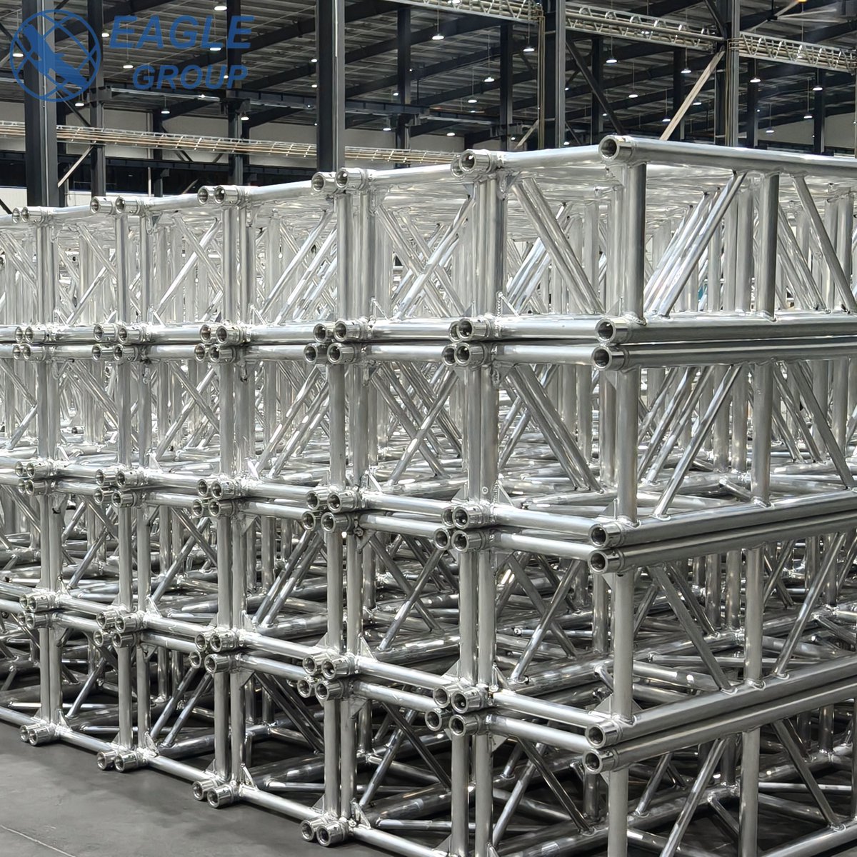 irene_Truss's tweet image. 【Eagle Spigot Truss】
🦅Eagle Group, a reliable Truss manufacturer.

#truss #trussprofessional #trusssystem #trussstructure #trussdesign #structure #structureengineering #roofstructure #stagetruss #eventtruss #lightingtruss #exhibitiontruss #f34truss  #trussmanufacturer