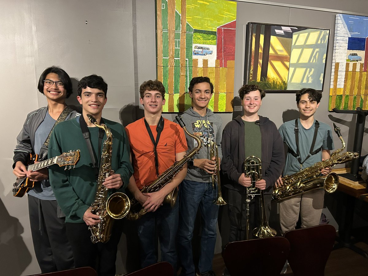 Emily Kluga tweet media