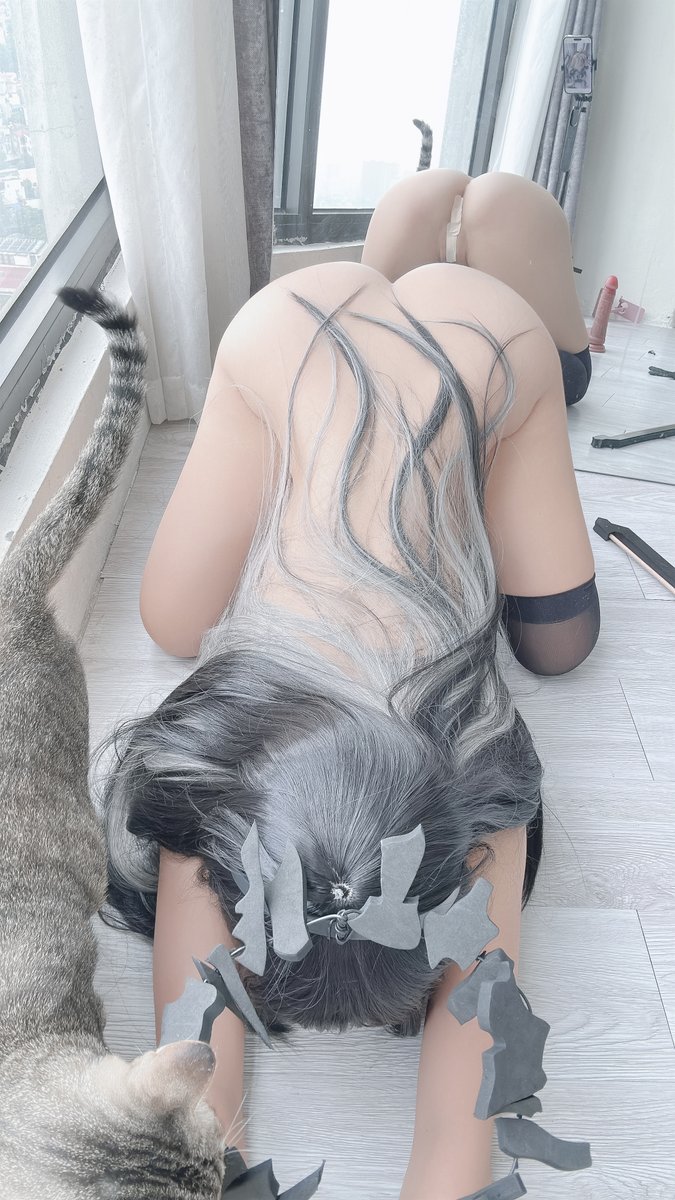 Check my Fnsly and OF to get Virtuosa set
-> Linktree.com/poppachan