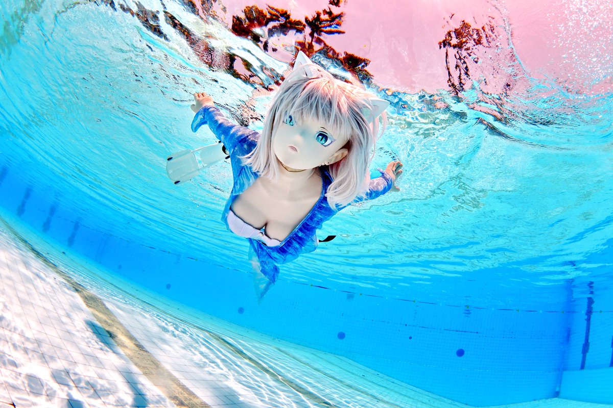 #いいローアングルの日

Model : <a href="/Ko_omoide/">Ko @Thailand</a>
Place : D-haus Ladprao
Special Thank : Pool&amp;Play
Photo Date : 17/06/2024

#着ぐるみ
#水中撮影