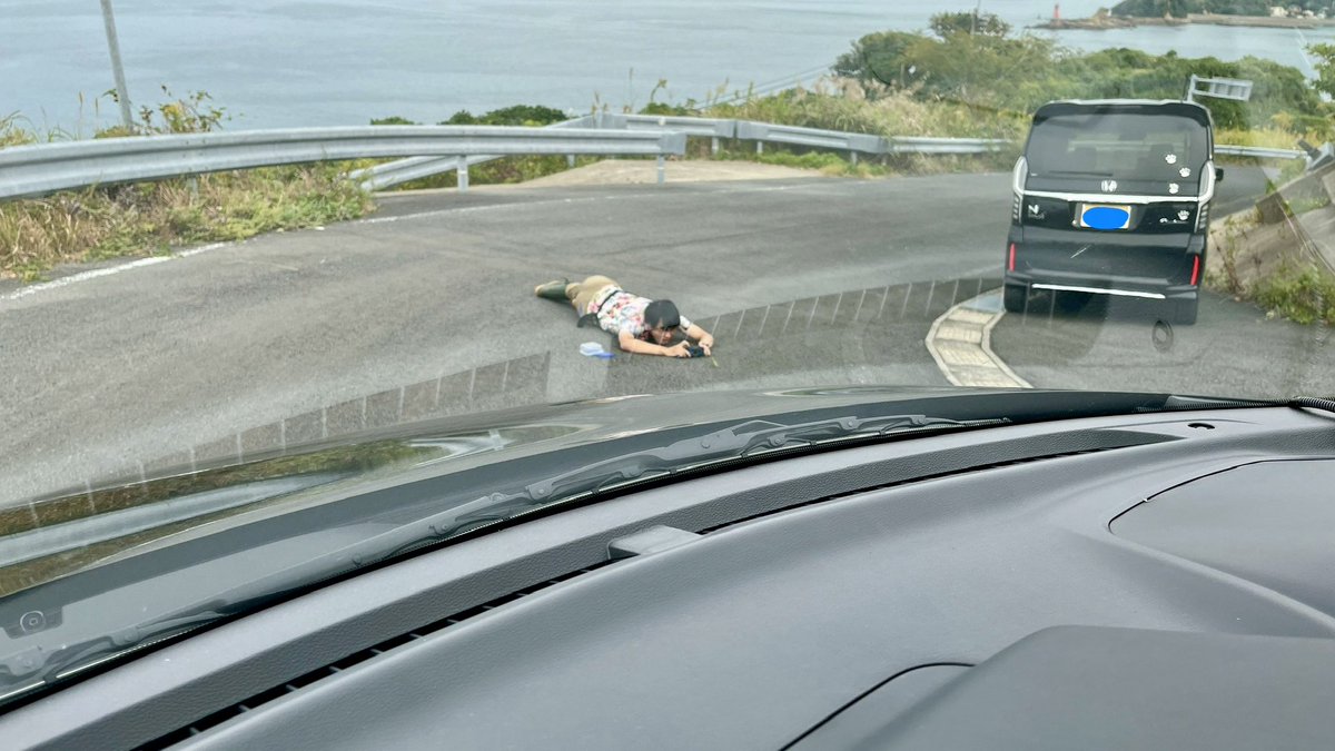 調査風景
←写真　撮影風景→