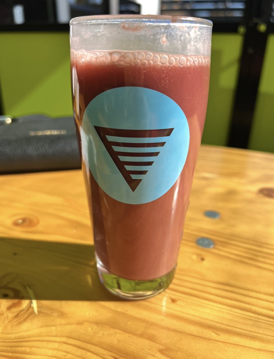 BeerAdviser's tweet photo. Feelers – @homesbrewery × @ArkaneAleworks
Tastes like a fruit smoothie with a Michigan accent and a Florida tan. 6% ABV of pure tangy bliss.
One sip, you get the picture.
Rating: 4.267
#HOMESBrewery #ArkaneAleworks #Feelers #FruitedSour #TartAndJuicy #CraftBeer #beerreview https://t.co/IkTuU3eZzY