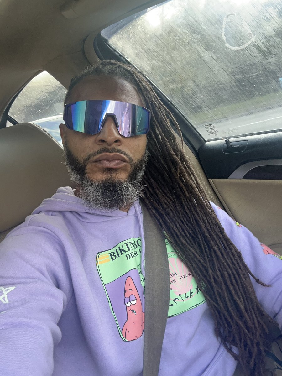 leonwizwhite's tweet image. It’s the innerG for me ⚡️⚡️⚡️