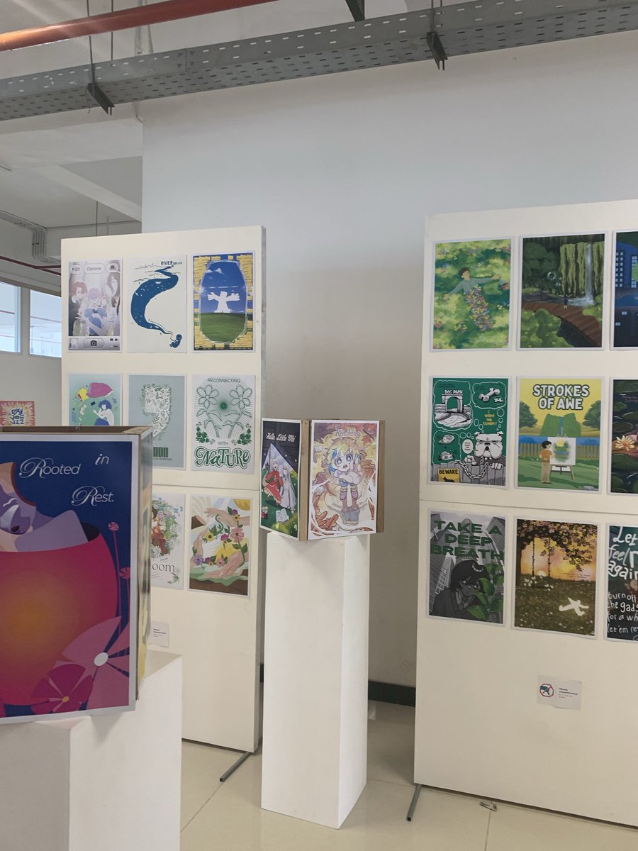 posko_visual's tweet photo. Good news nih povies! 

Untuk temen-temen yang kemarin belum sempet datang ke main event Posko Visual 2025, kalian masih bisa lihat beberapa karya pameran povi di MCC lantai 4 yaa! https://t.co/AC8VqjZFZ4