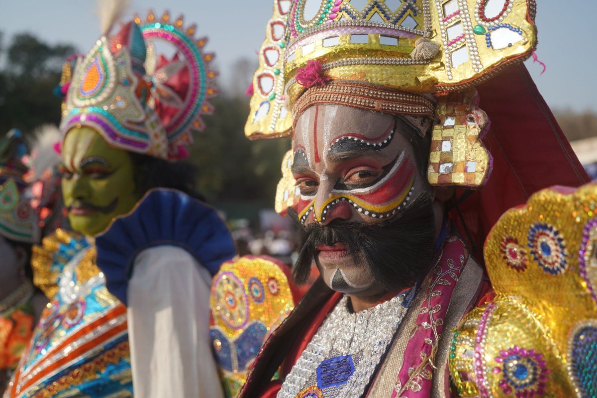 dpradhanbjp's tweet image. Celebrating the eternal bond  between Tamil Nadu and Kashi – “Unity in Diversity.”

The sacred confluence of culture, tradition, and knowledge returns once again!

The Kashi Tamil Sangamam 2025 (KTS 4.0) — envisioned by Hon’ble PM Shri @narendramodi ji — celebrates the timeless…