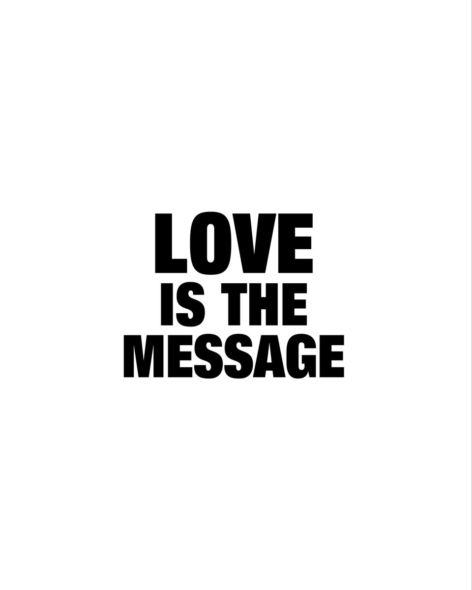 2025 SUPERLOVERS
スーパーラヴァーズスクールロゴ刺繍ニットキャップ
ラブイズザメッセージ７分袖ラグラン配色赤プリント
復刻商品販売中です。
株式会社スーパーラヴァーズ
 linktr.ee/superlovers_sh…
モデル<a href="/asachill065/">あさちる🩵TRFカバー曲EZ DO DANCEリリース</a>