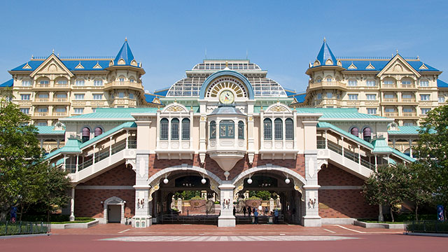 ━━━
#東京ディズニーランドホテル
「リゾートライン駅舎補修工事」

補修工事により、一部客室に工事音が発生！
対象客室は、特別料金にて販売⋆˙⟡

【期間】下記の月曜日～金曜日　祝日除
4月6日～4月28日、5月11日～5月15日、8月3日～9月上旬
午前0:00～6:00

tokyodisneyresort.jp/hotel/topics/i…
#TDR_info