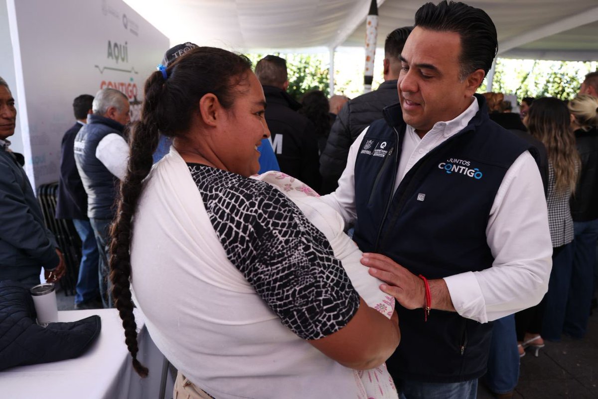 ¡Qué bonita jornada vivimos hoy en Jesús María, El Marqués! 💙🤗

Platicamos, atendimos trámites y compartimos un ratito con las familias que se acercaron durante la Jornada Estatal #AquíContigo.

#CONTIGO #QroNosMueve