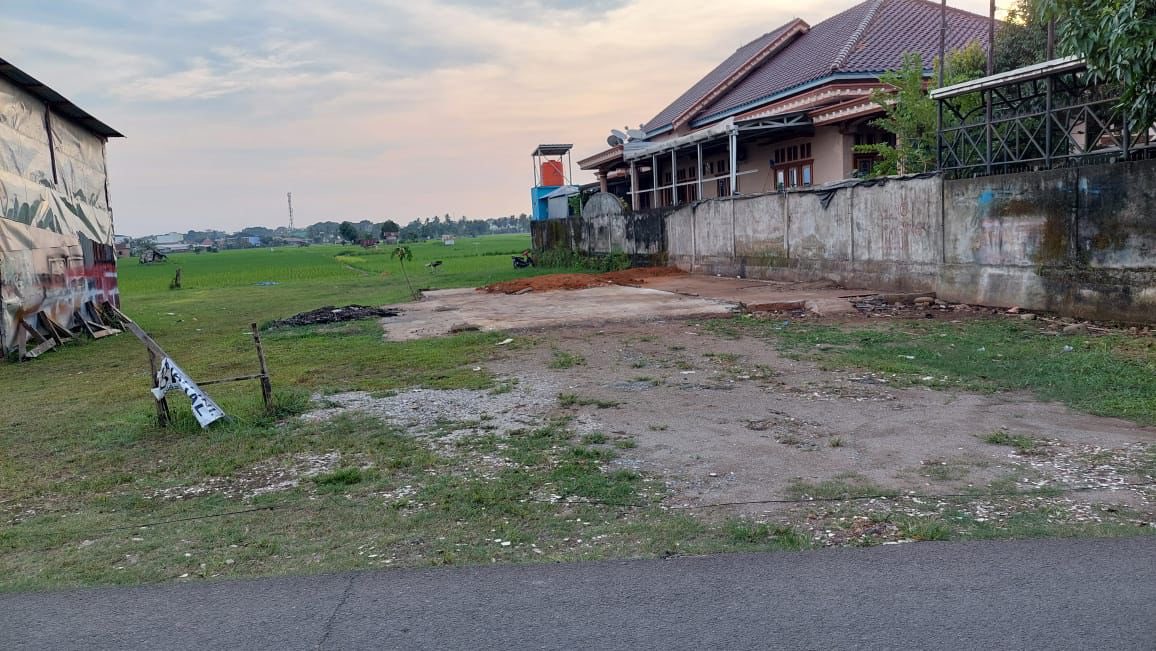 aprill4th's tweet photo. DIJUAL CEPAT TANAH PEKARANGAN KOSONG SHM LUAS 1272 METER PERSEGI.

📍Serasan Jaya, Sekayu
🏡 Cocok untuk dibangun ruko untuk usaha, rumah, dll
CP: 081210683999 (Tanpa Perantara)
Link OLX: I'm selling this on OLX: Dijual Tanah Pekarangan Kosong, Serasan Jaya Sekayu. https://t.co/zSbIXsrDcO