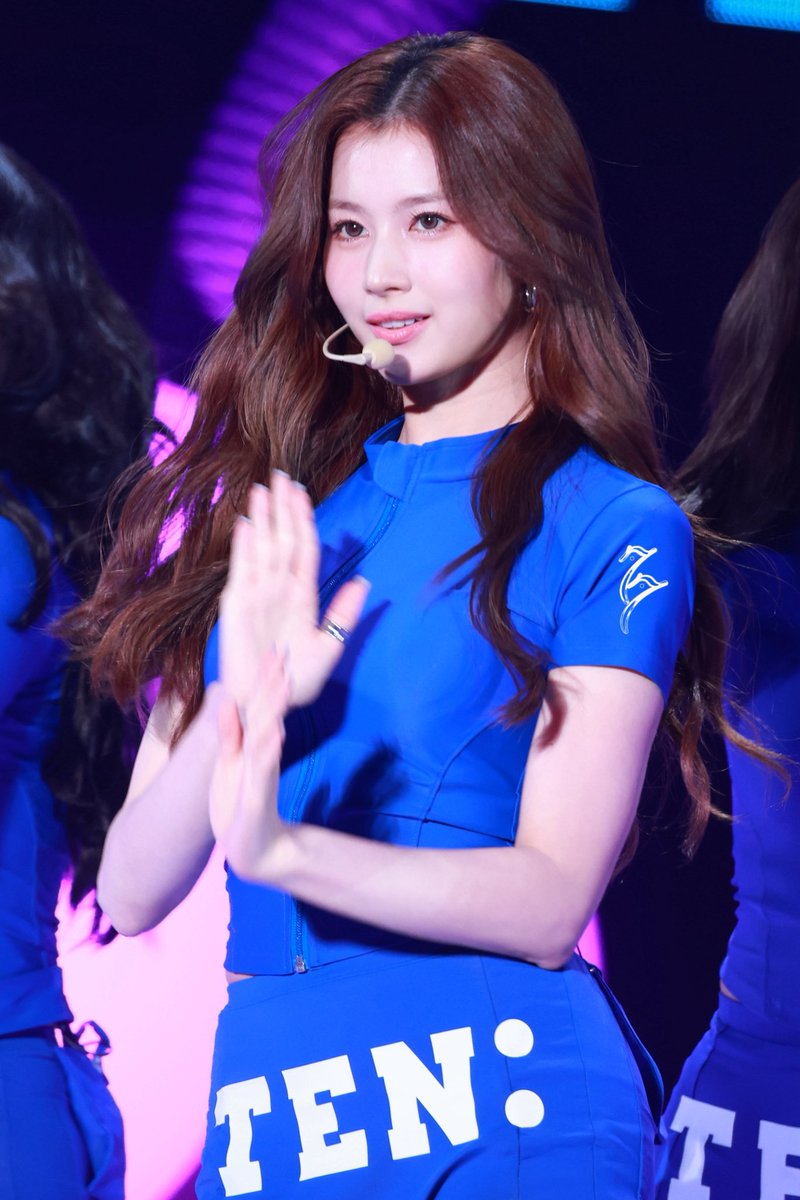 TWICE サナ 251018 #트와이스 #사나 #TWICE #SANA #サナ #トゥワイス