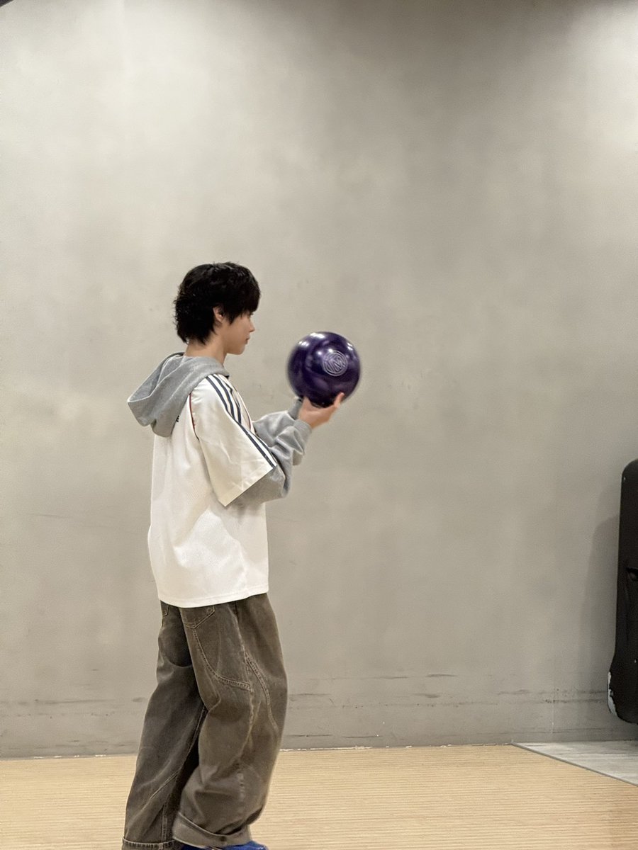 TPST_twt's tweet image. [#한빈] Hey ya~ ^🎳^