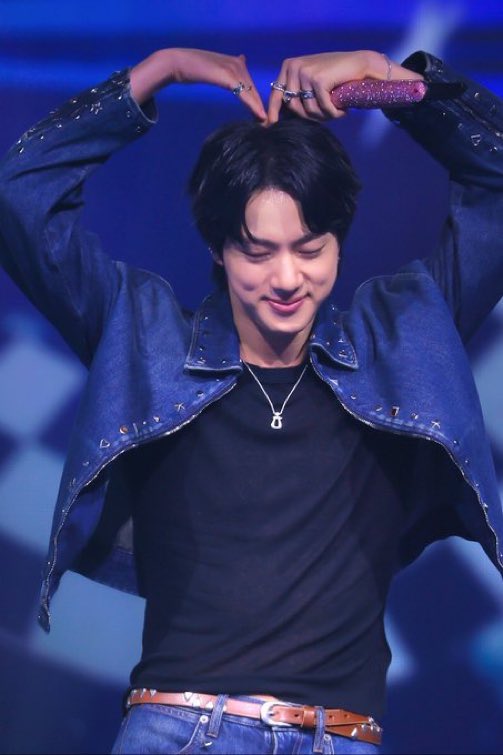I vote #JIN for #2025MAMAVOTE