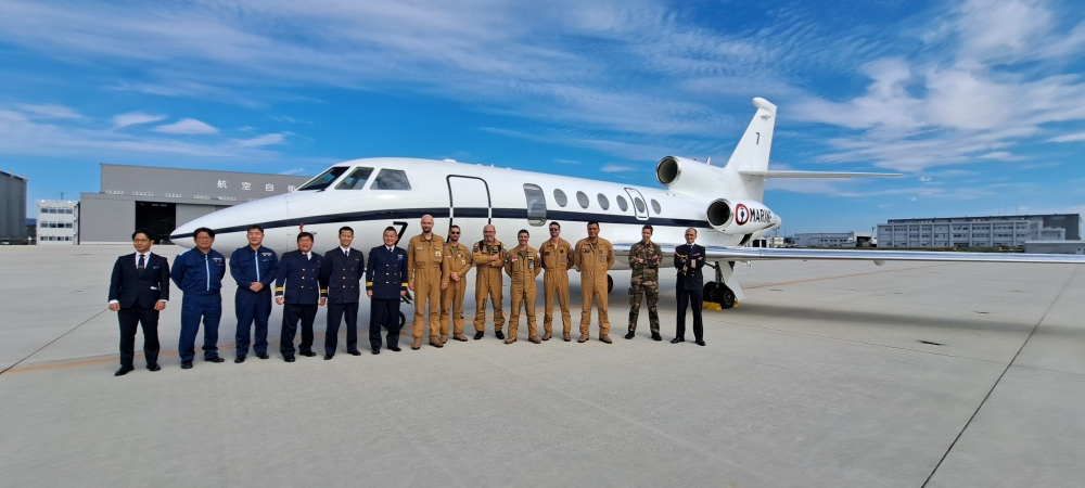 海上保安庁長官　チャレンジ 🇫🇷🛩️フランス海軍のファルコン50Mが鳥取県の美保航空基地を訪問し
