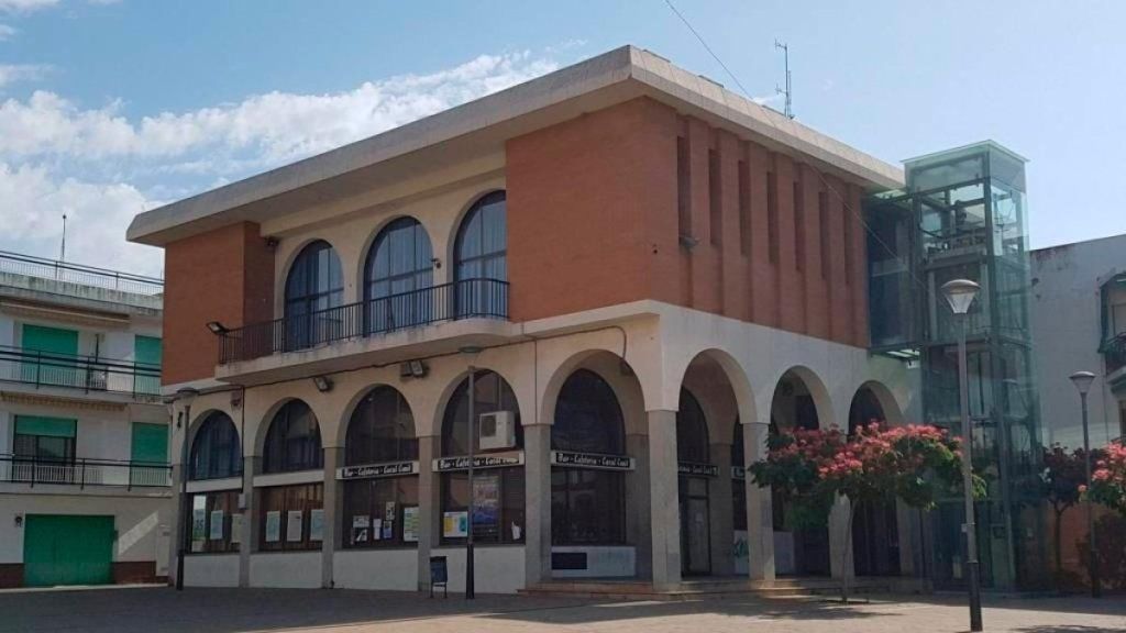 DelmaciodeConit's tweet image. 🏛️ El Casal Municipal: símbol de cultura, comunitat i lluita
📅 1929 → 1988 → 2025
La seva evolució explica la història de #Cunit 👇
👉 delmaciodeconito.wordpress.com/2025/11/01/10-…