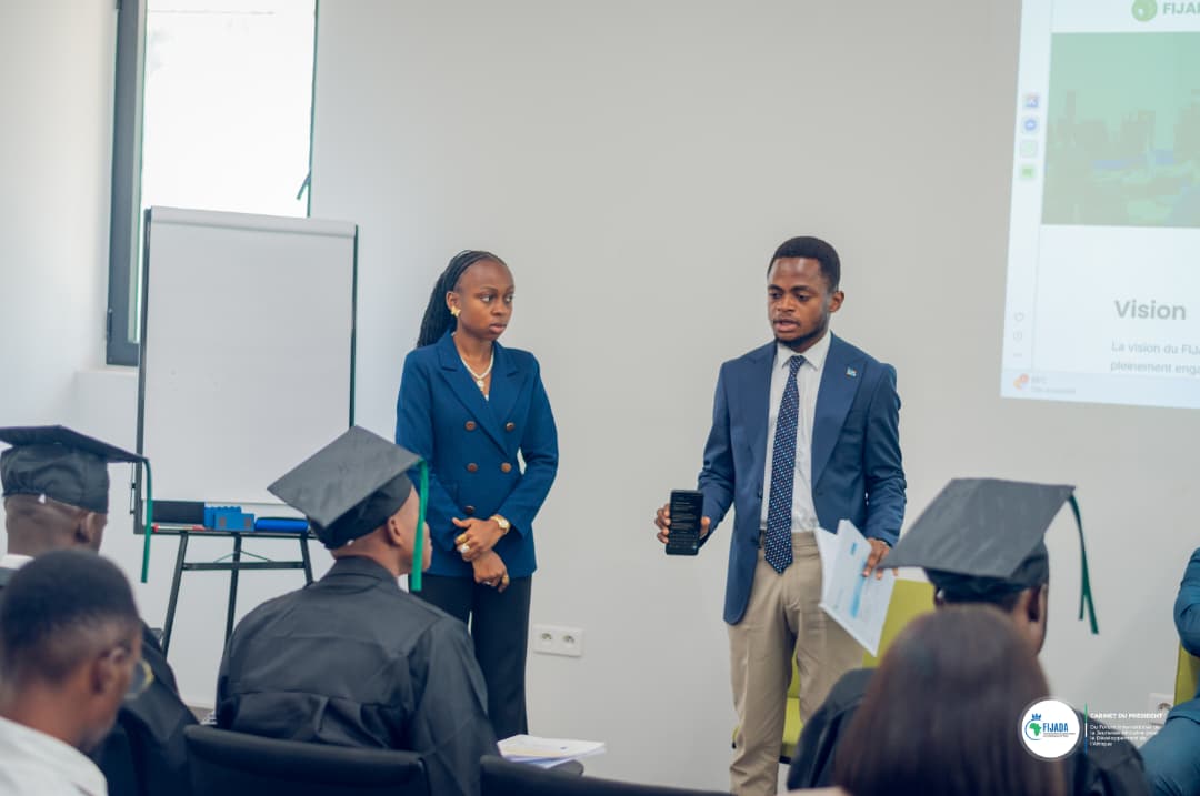 Chris MUKEBA 🇨🇩 tweet media