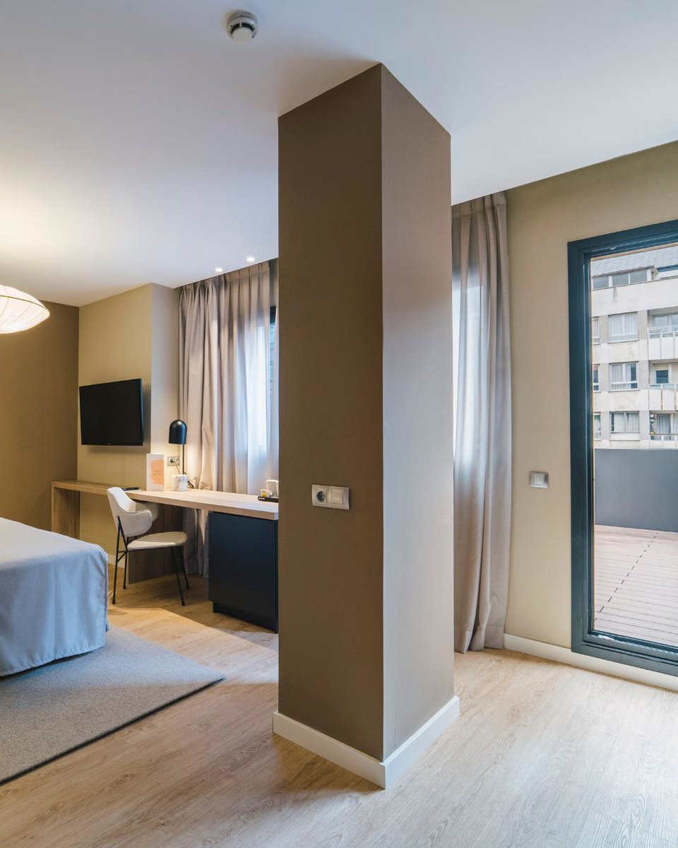 🌟 Diseño
🌟 Amplitud
🌟 Calma

Nuestras habitaciones están pensadas para que cada estancia sea sinónimo de descanso y bienestar. ¿Reservas la tuya?

🔗 barcelo.com/es-es/barcelo-…
📲 985 25 50 00