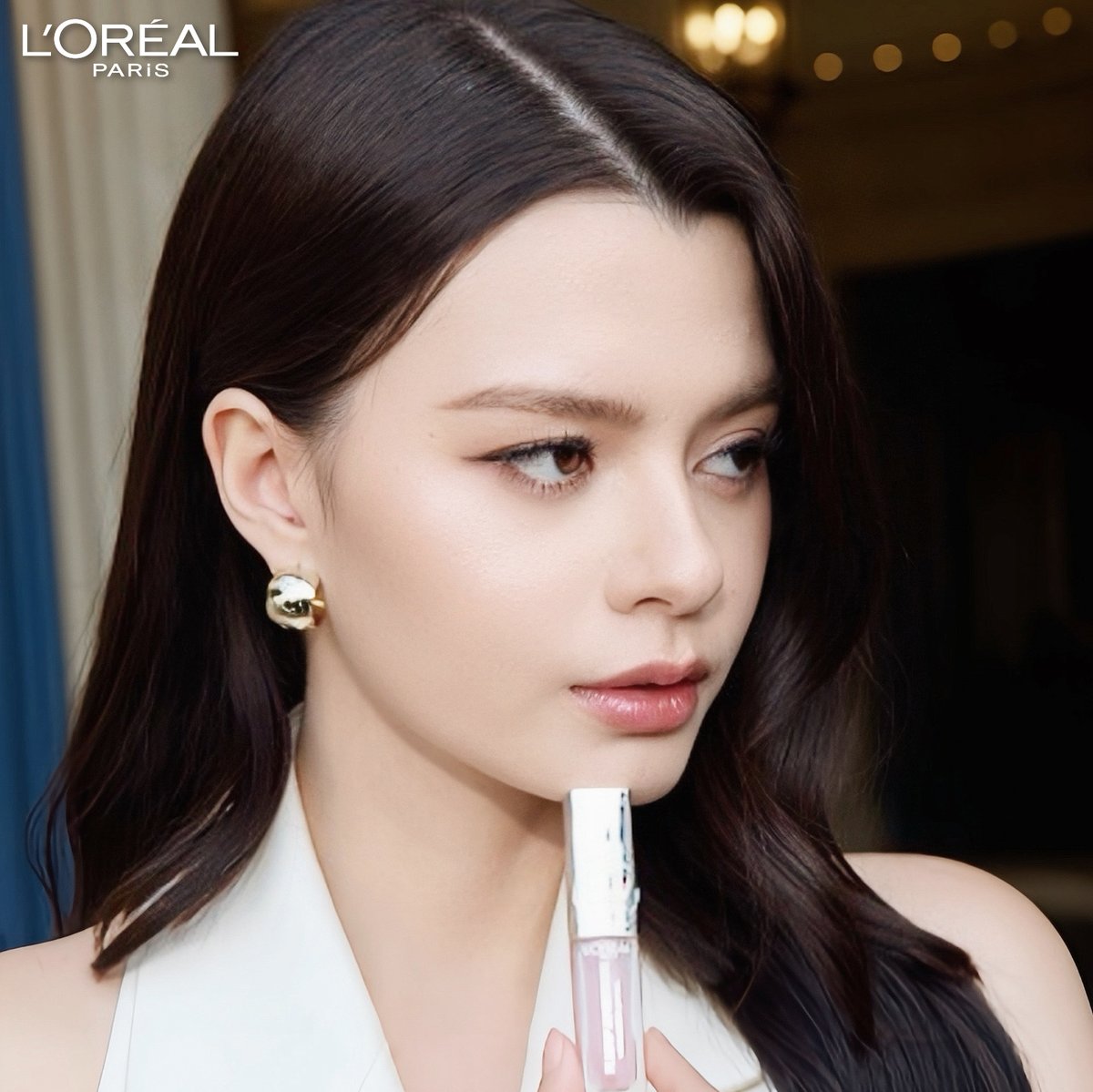 LOrealParisTH's tweet image. 💋 𝙋𝙚𝙧𝙛𝙚𝙘𝙩 𝙏𝙤𝙜𝙚𝙩𝙝𝙚𝙧 ✨ Lip Pairing Amour ริมฝีปากสวยเพอร์เฟค แบบ ‘Becky’ ด้วยลิปคู่หูสุดฉ่ำวาว! โทนสีชมพูพีชเปล่งประกาย เพิ่มเสน่ห์ให้ทุกลุคดูน่าหลงใหล​

♥️ Laque Resistance #225​
♥️ Plump Ambition #201​

#LOrealParisTH #LOrealMakeupTH