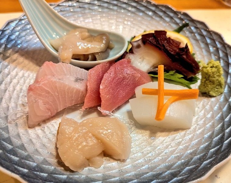 ONRYOUonsen's tweet image. みんな！刺身はオカズになる？