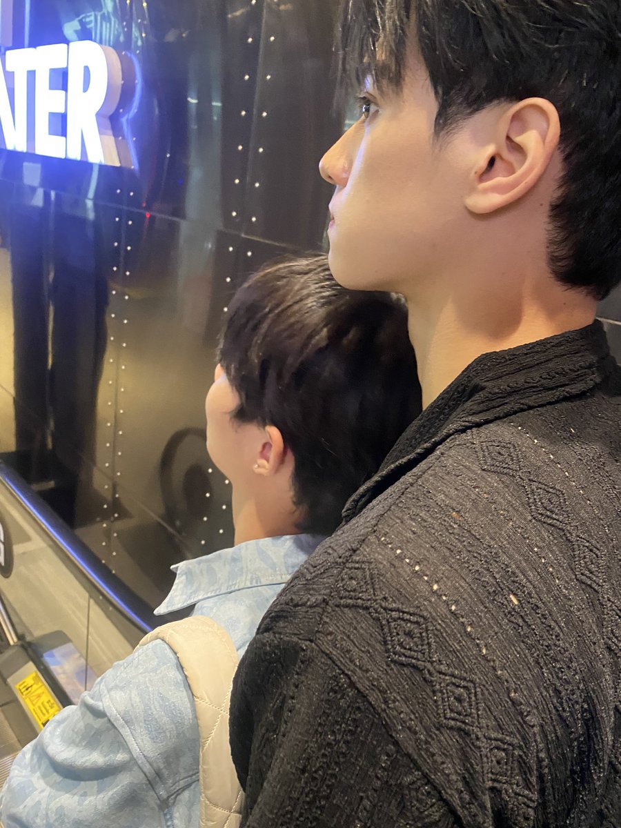 boyfriend material

꒰ #KengNaming #เก่งน้ำปิง ꒱