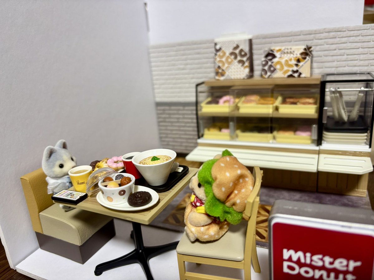 ドーナツおいしいね〜😋🍴