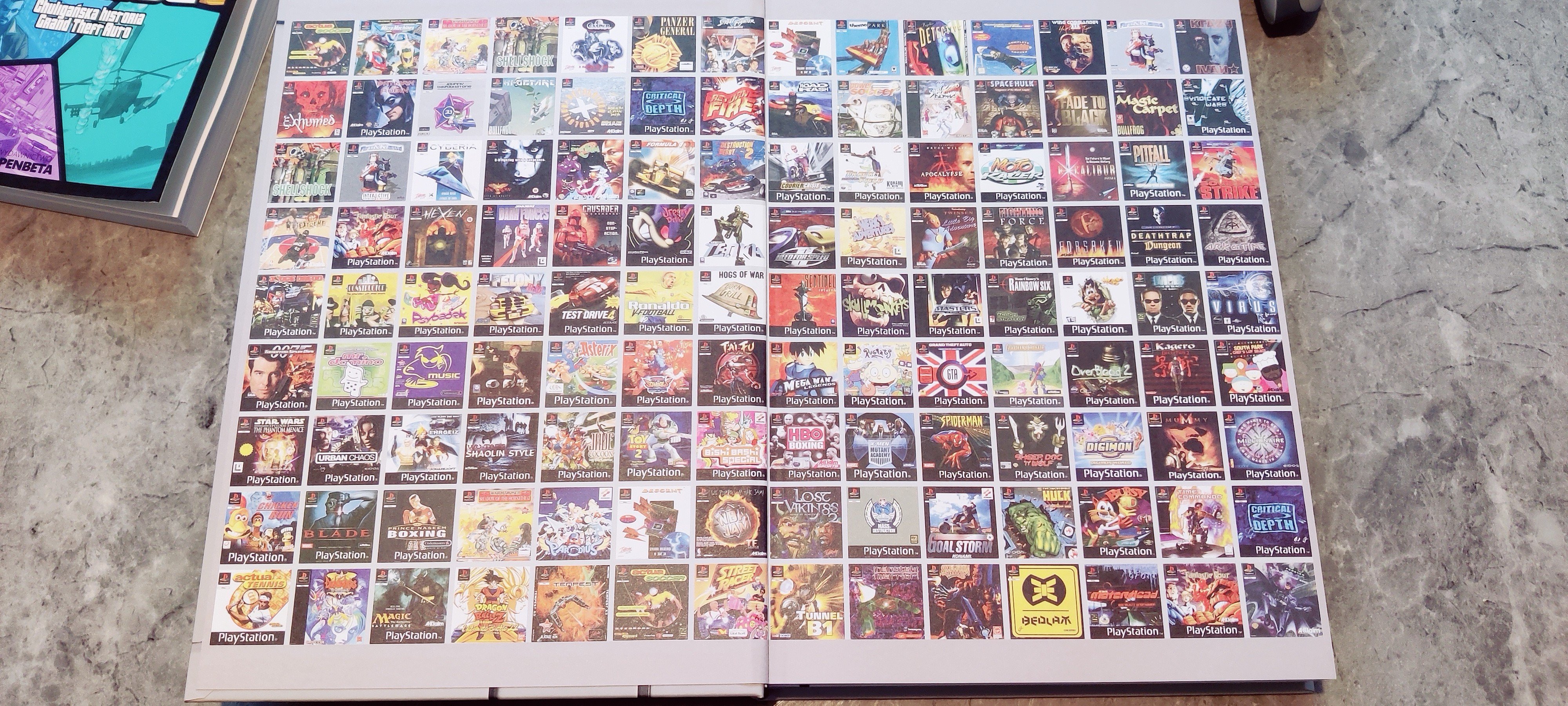 G5D3p5kXIAAwG9k?format=jpg&name=4096x409