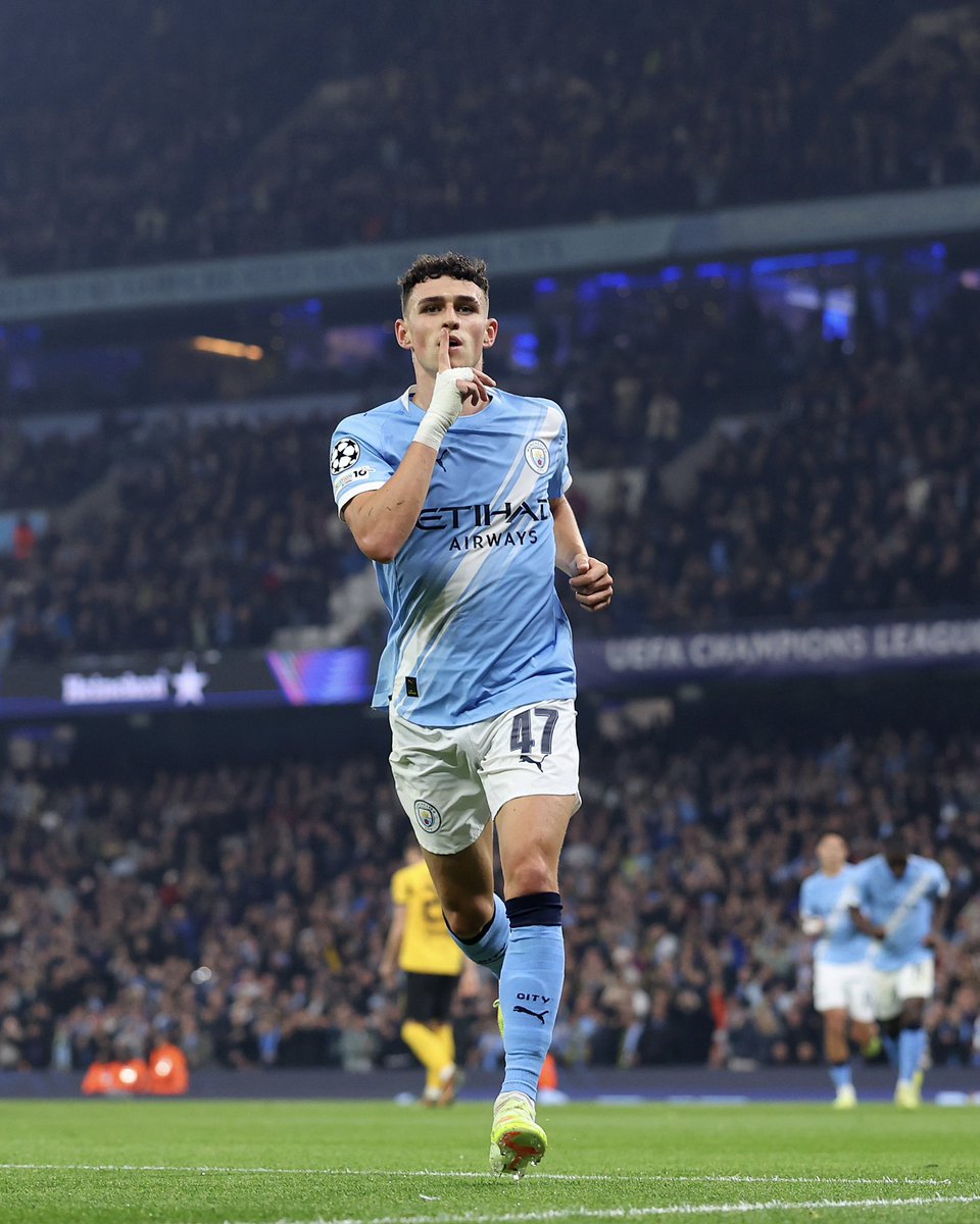 Phil Foden tweet media
