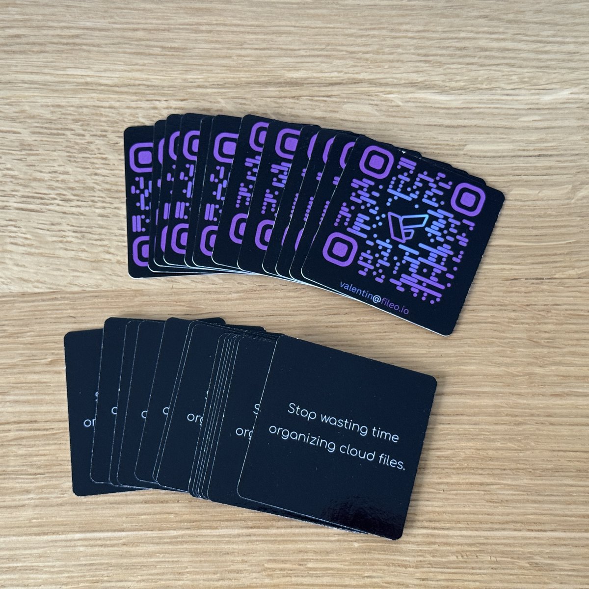 filently's tweet photo. Startup Nights Winterthur start today 🎉
Our mini cards just arrived – a bit late and with a tight trim, but in time for the event 😄
Can't wait to show Fileo and meet fellow founders!
#StartupNights #Fileo #buildinpublic #startups #SaaS #AI https://t.co/XSN649flWf