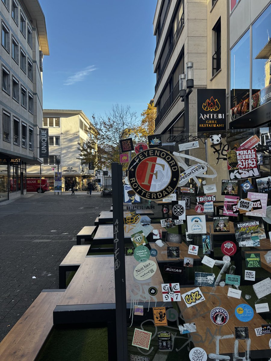 We zijn in Duitsland! 🇩🇪 Vanavond neemt Feyenoord het op tegen VfB Stuttgart ⚽️