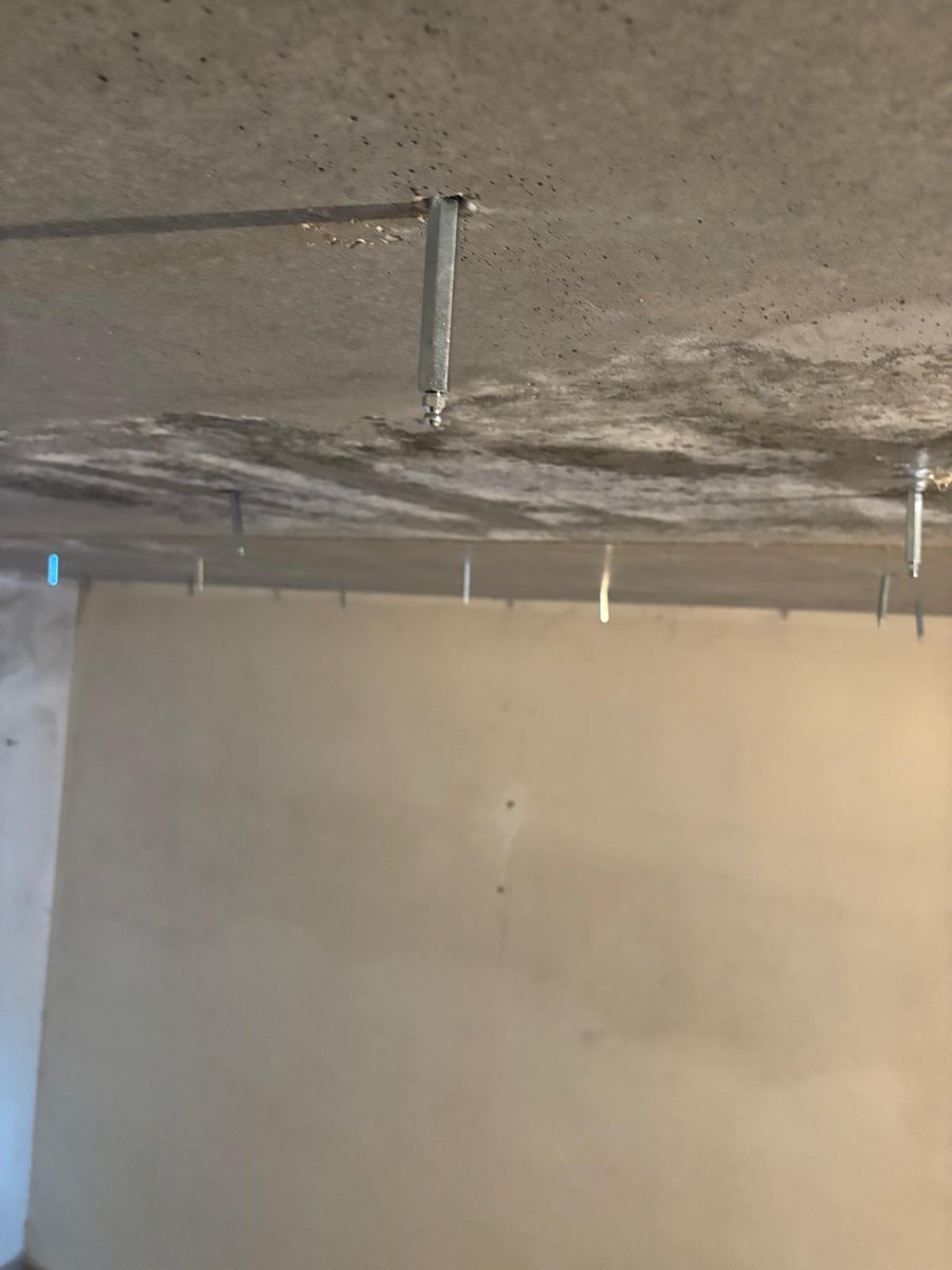 DrySrl's tweet photo. 🔵🔴Impermeabilizzazione box in Veneto con resine idroespansive e idroreattive. 
 
 👷‍♂️ L’infiltrazione d’acqua nei box e garage interrati è un problema sempre più comune in Veneto, soprattutto in zone soggette ad alte falde o piogge abbondanti.

#drywallsystem https://t.co/Tft2UfPFnA