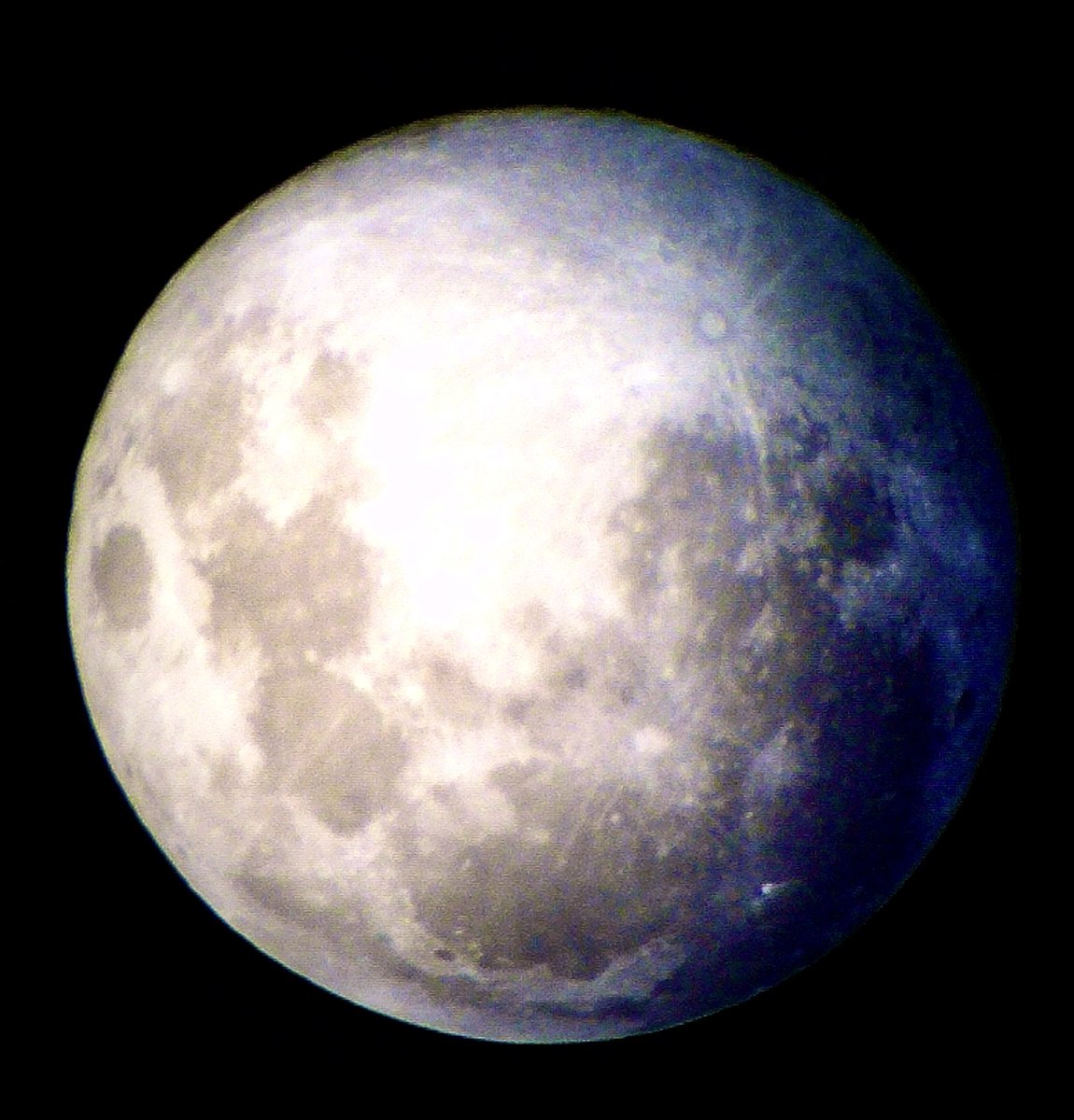 War super der Mond. 
Nicht schlecht für ein billigspektiv mit alix okularcam 🤘🏻