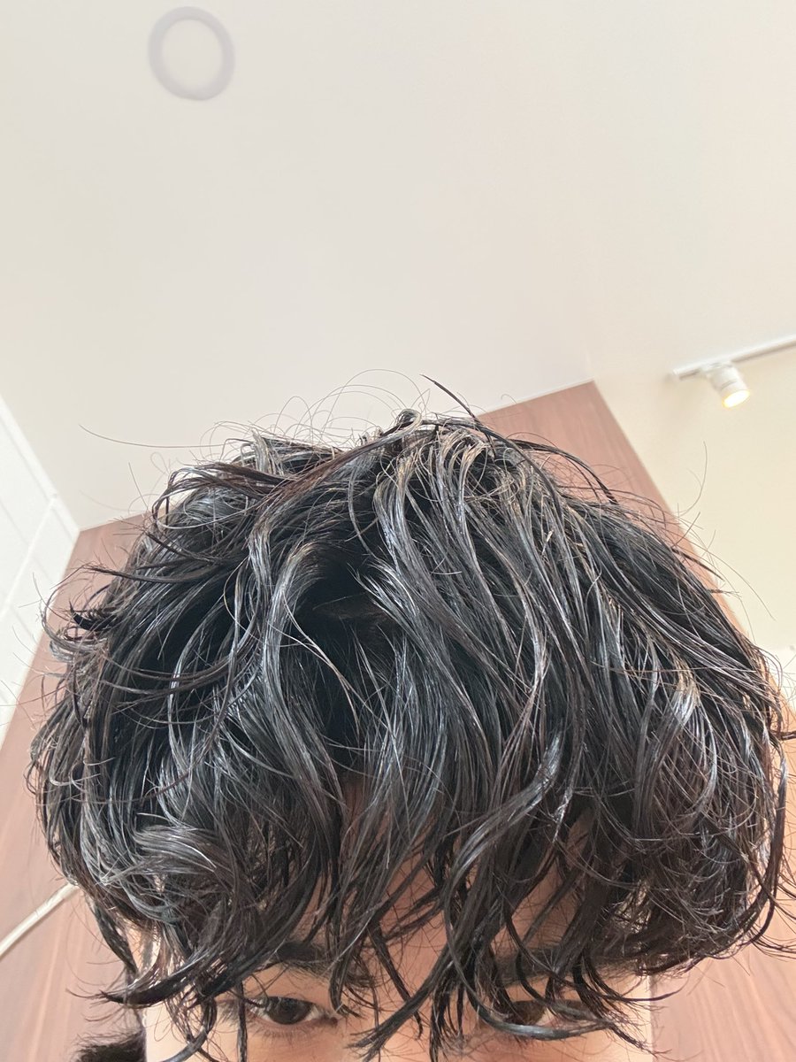 Chawanwit tweet media