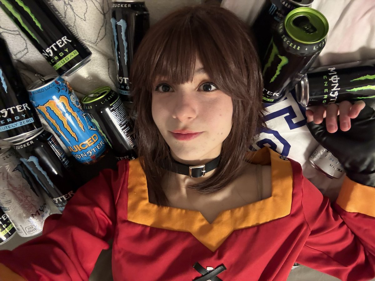 LaidBackTeaTime's tweet photo. Wanted to do a b-day themed Megumin stream soon but I’m being kept in a moldy dungeon with really crappy internet https://t.co/pl99BdRxGo
