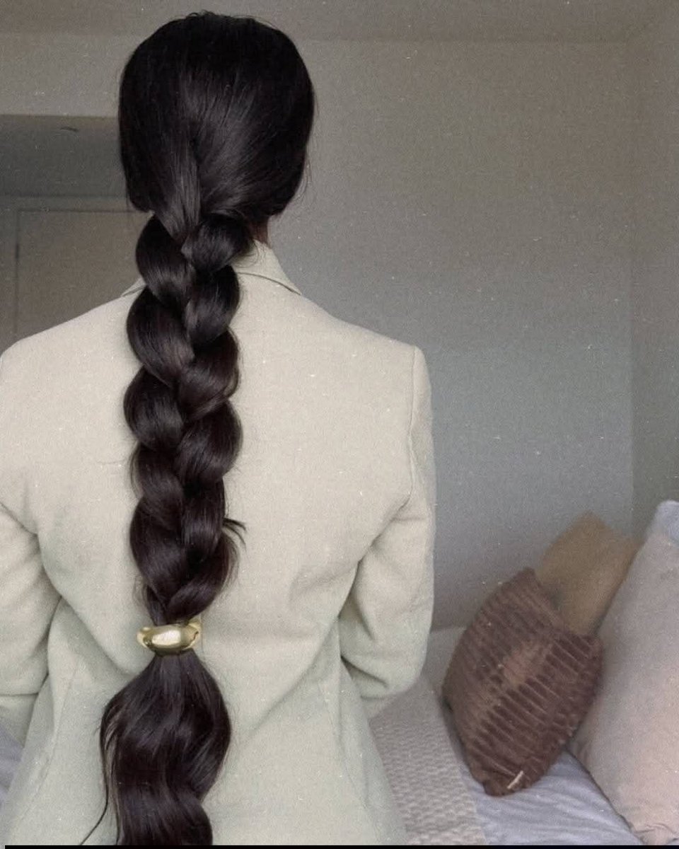 Bllury's tweet image. 