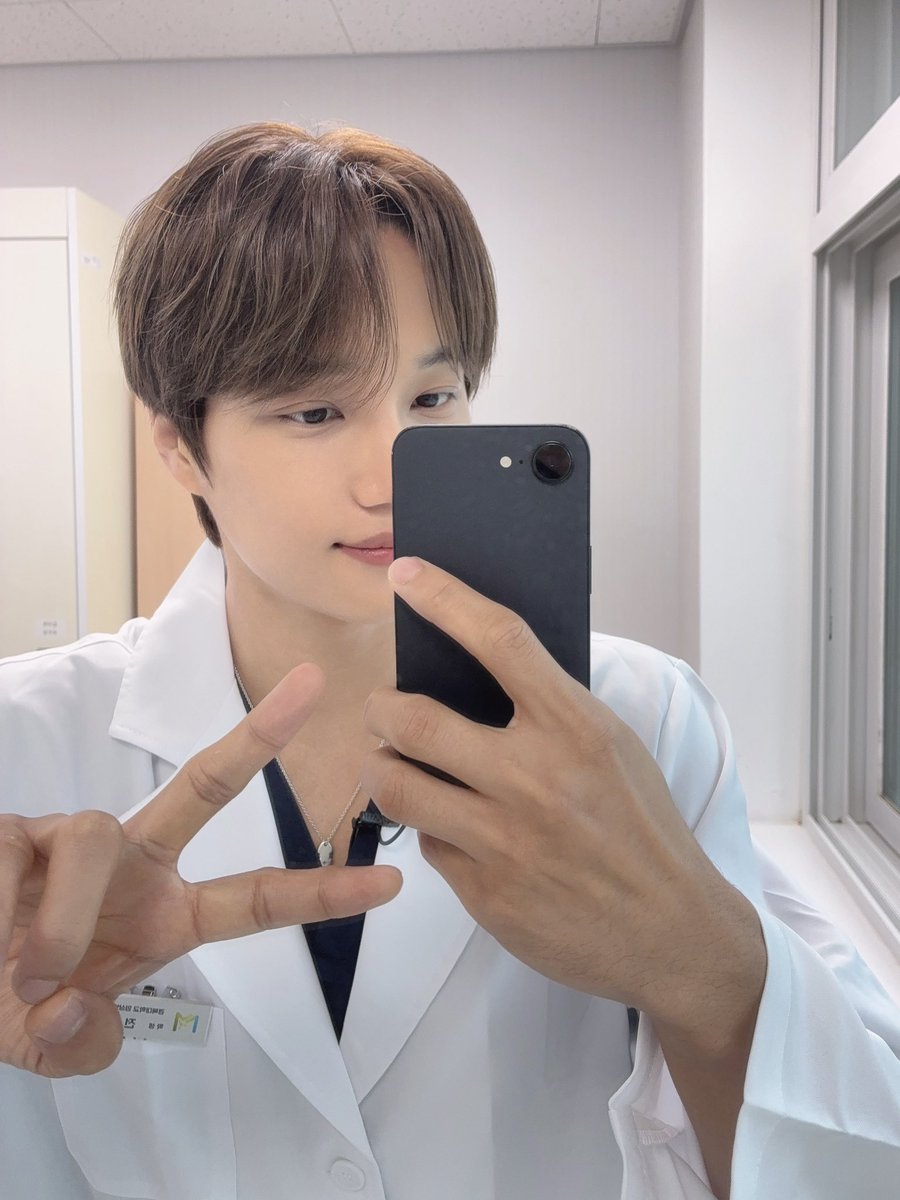 EXO GLOBAL tweet media