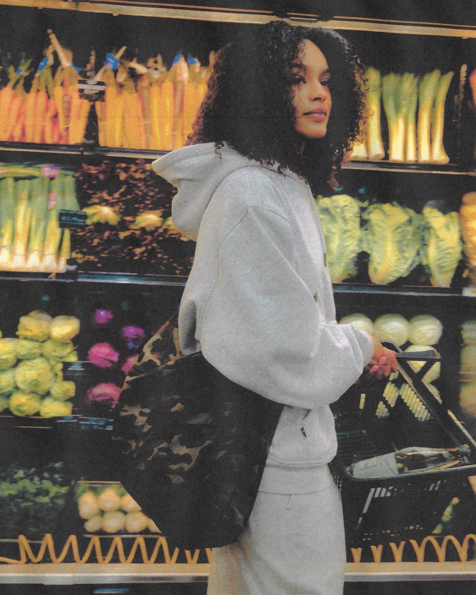 The Hundreds tweet media