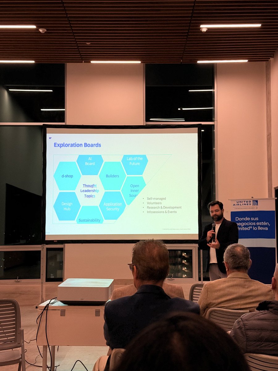 Carlos_FariasR's tweet image. Estuvimos en Tech Week Monterrey con mi socio, conectando con fondos de inversión y startups que están marcando tendencia en el ecosistema tech.

Nos llevamos ideas, contactos y una visión más clara de hacia dónde va la innovación en México. 💡🔥 #Startups #TechWeek #Ecosistema