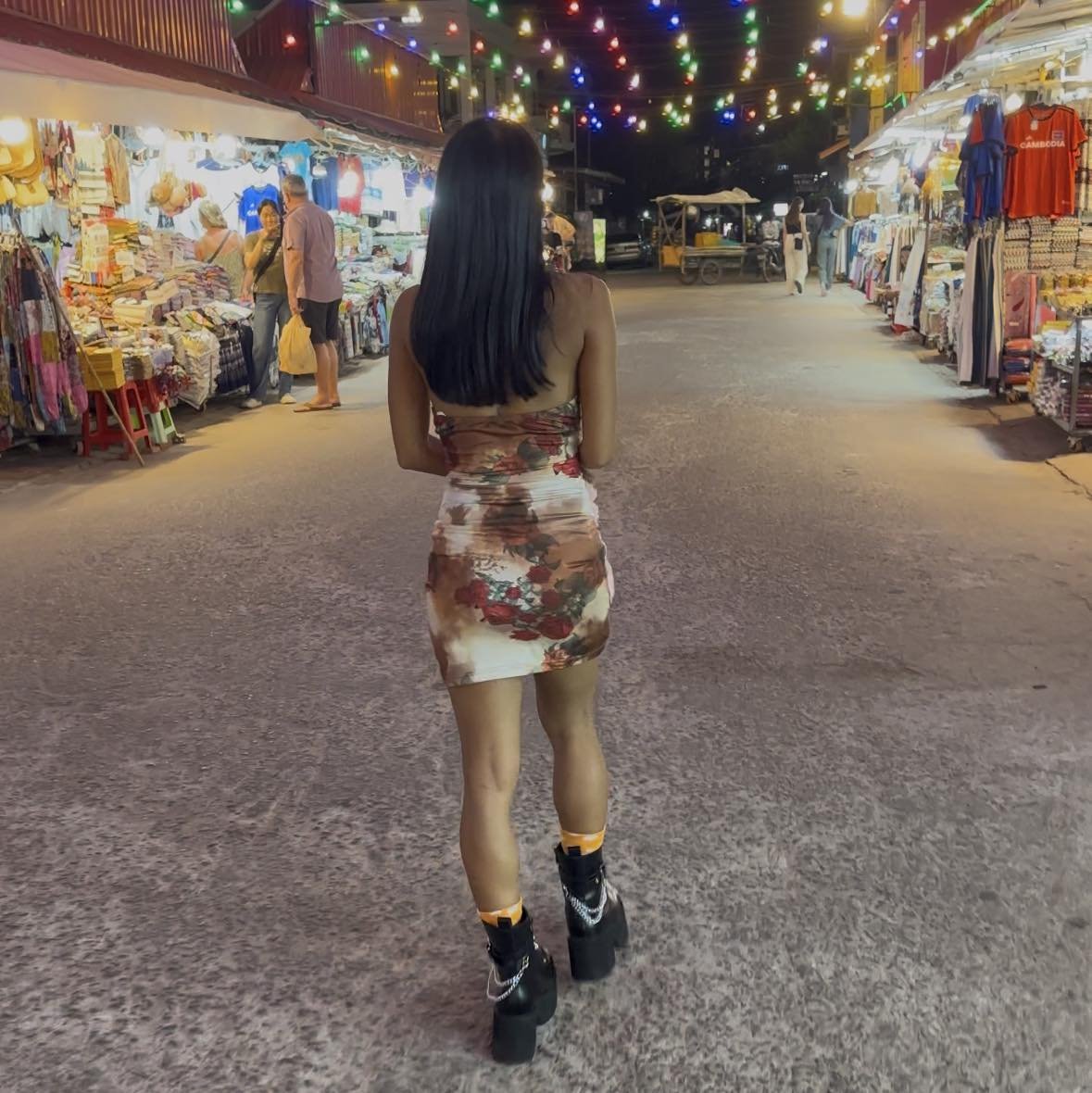 I'm on a stroll of the market. What should I buy?