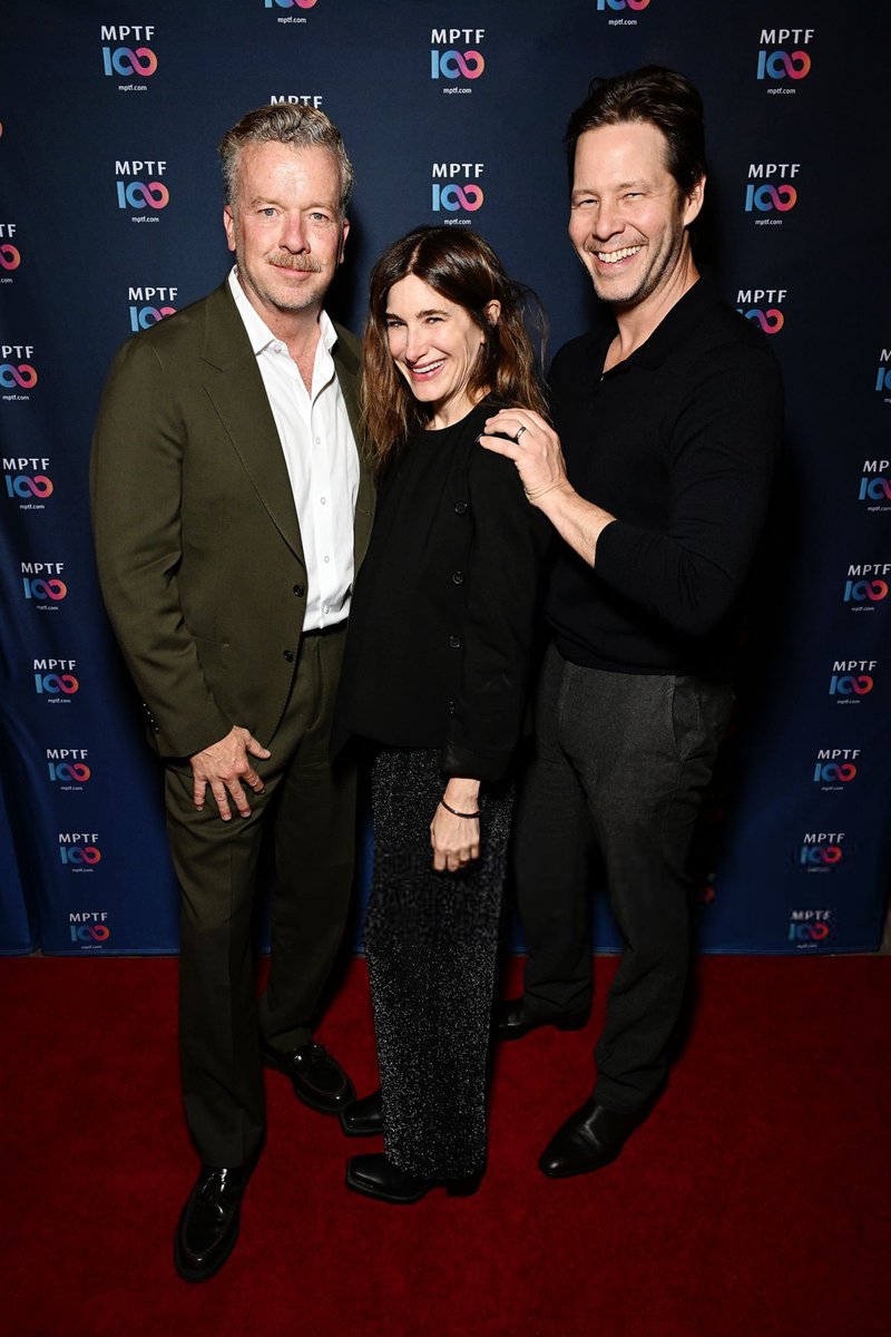 More of Kathryn Hahn alongside Ike Barinholtz and McG at the MPTF NextGen Fall Fling. 🖤