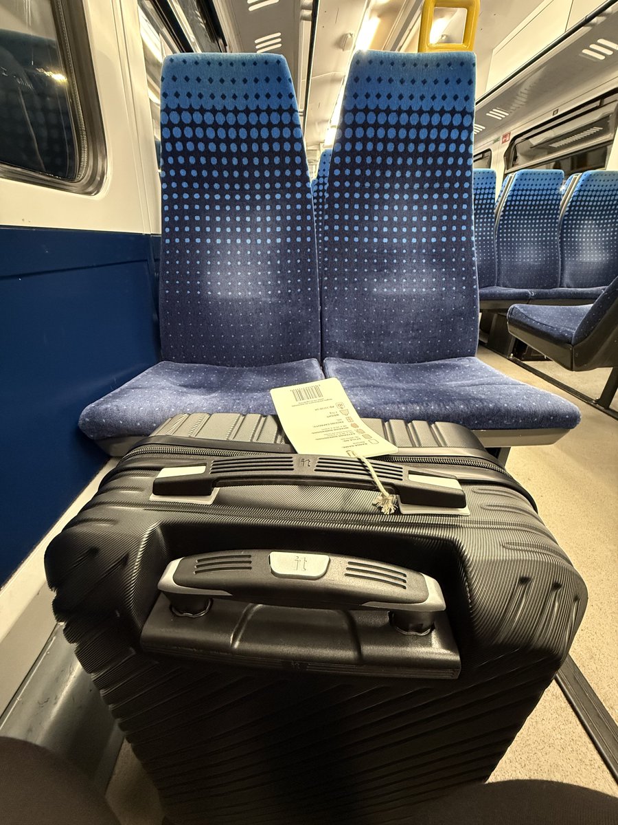 CiaoAMc's tweet image. ➡️ airport