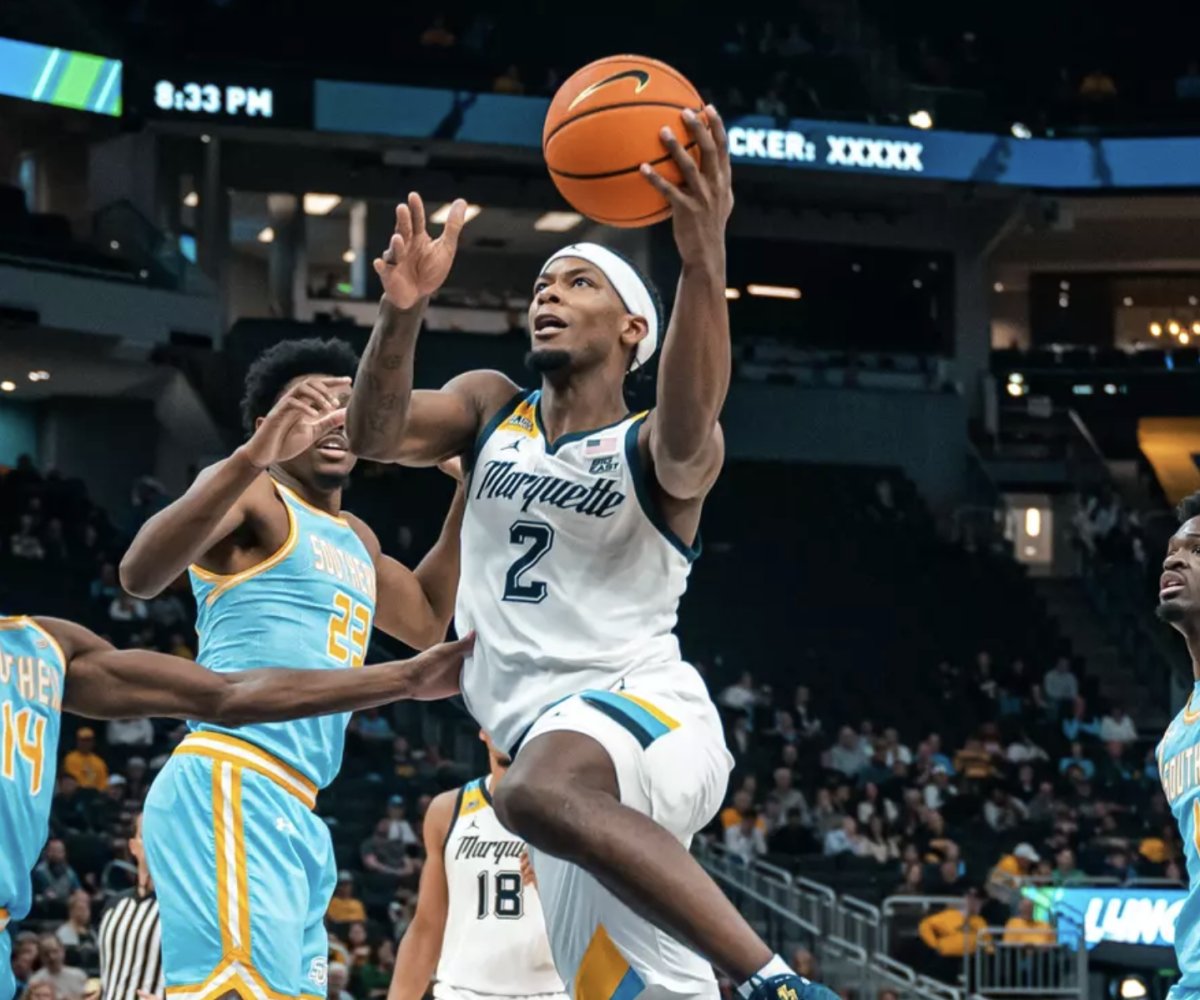 Wednesday night's 100-82 win over Southern again didn't answer all of #mubb's questions.

But it showed the Golden Eagles can go on extended runs, at breakneck speed, with a litany of guys. 

Recap by <a href="/benhansonMU/">Ben Hanson</a>: tinyurl.com/yc5m5thn