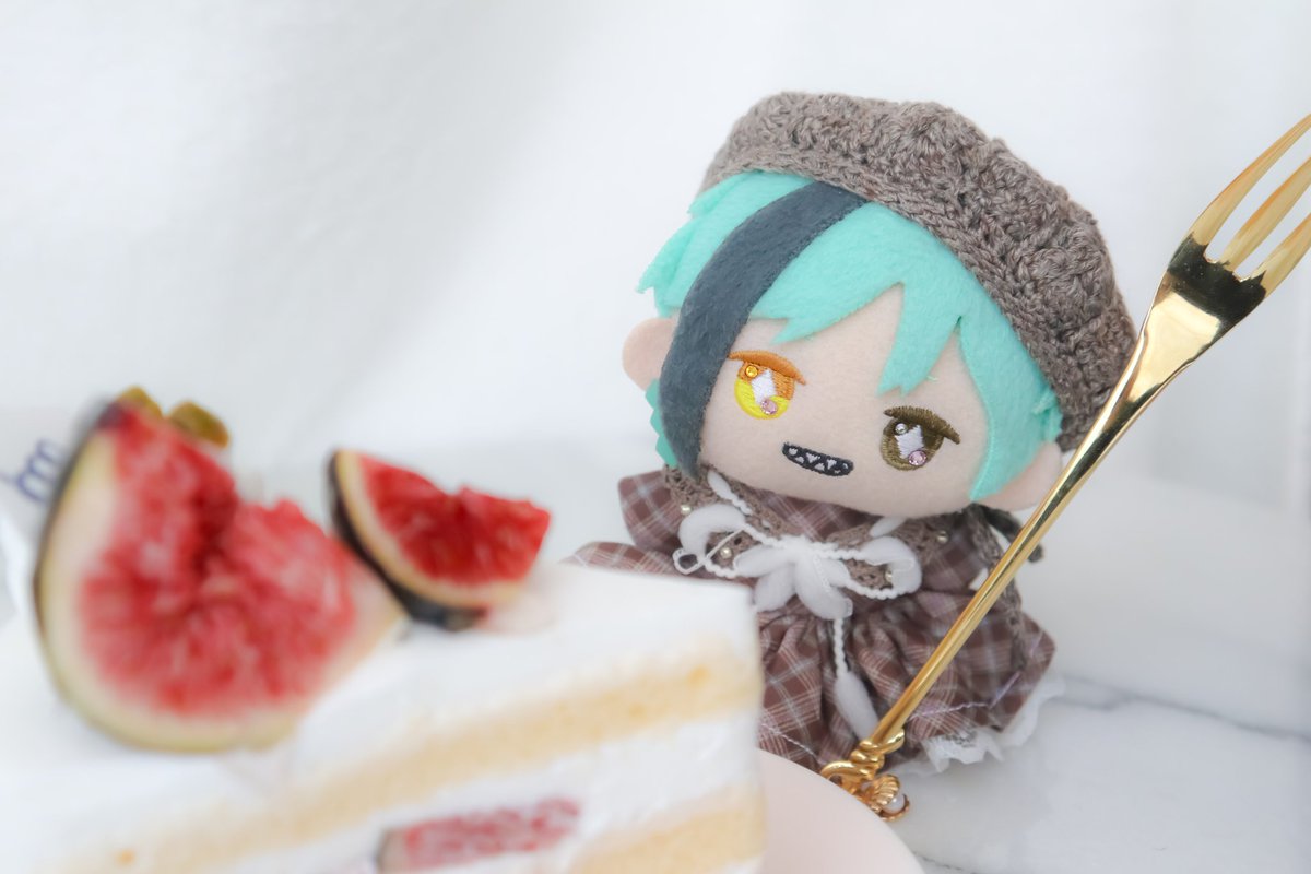 M_whitebaby's tweet photo. 1日遅れのHBD!✨ https://t.co/YYdd2wQqt7