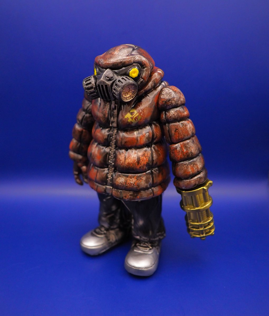 orutorosu2525's tweet photo. ソフビQ戦利品3
GYAROMIさん×SKULL CUBEさんのクトゥルフオイド ver.SKULL CUBE 〝Nautilus〟
全体の錆びてきた金属感が良いですね、マスクの渋い塗装が特に気にっています😍
発表時はRED RING似てるかなと思いましたが全然違いましたね😆
#sofviQ
#ソフビQ
#クトゥルフオイド
#GYAROMI
#SKULLCUBE https://t.co/5PmBBR9Z6L