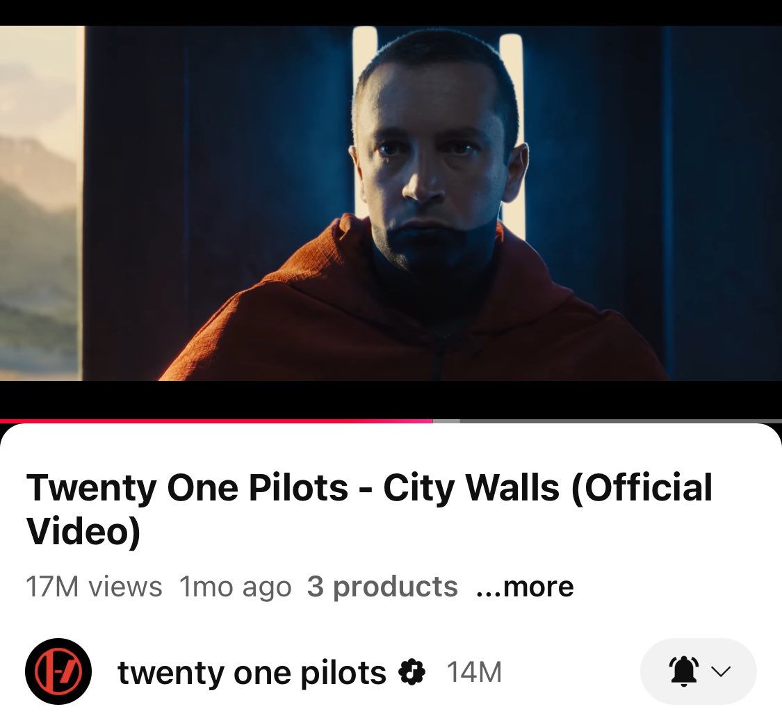 HOW HAVE I NEVER NOTICED THIS BEFORE ARE YOU FUCKING KIDDING ME ?