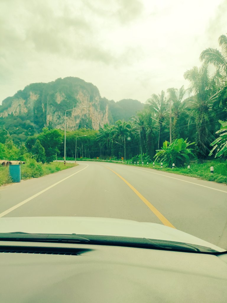 🍀ไปต่อ ไม่รอแล้วนะคะ🚗😉
#กระบี่ ❣️
Id:suri1718
T:0994533708