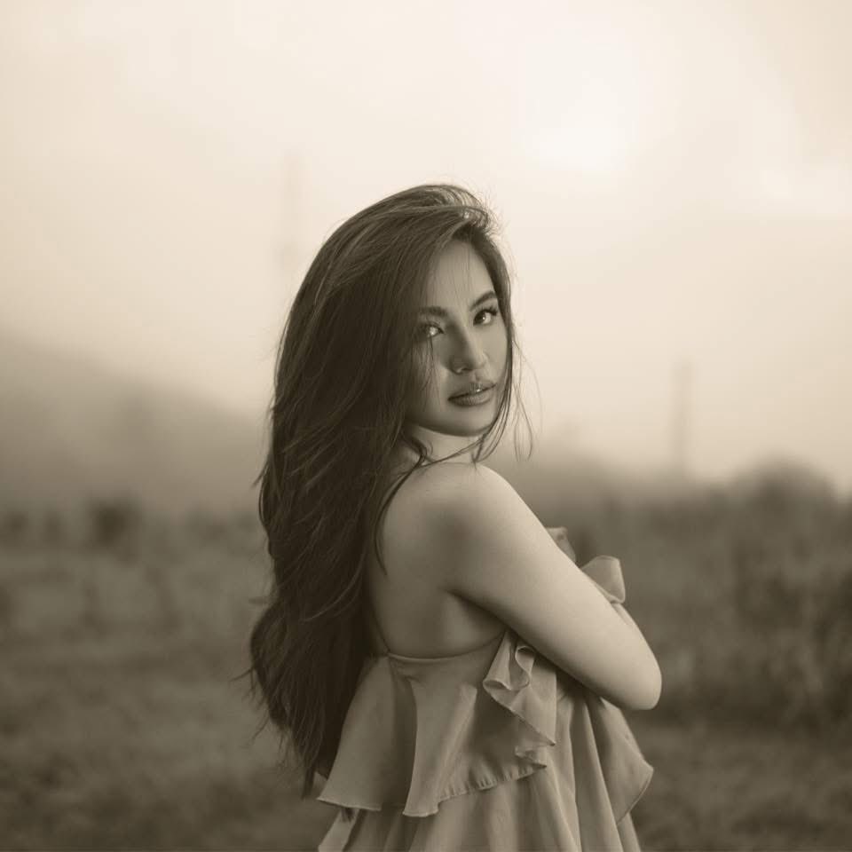 Julie Anne San Jose’s (<a href="/MyJaps/">JULIE ANNE SAN JOSE</a>) new single, “Simula,” is set to be released on November 14.