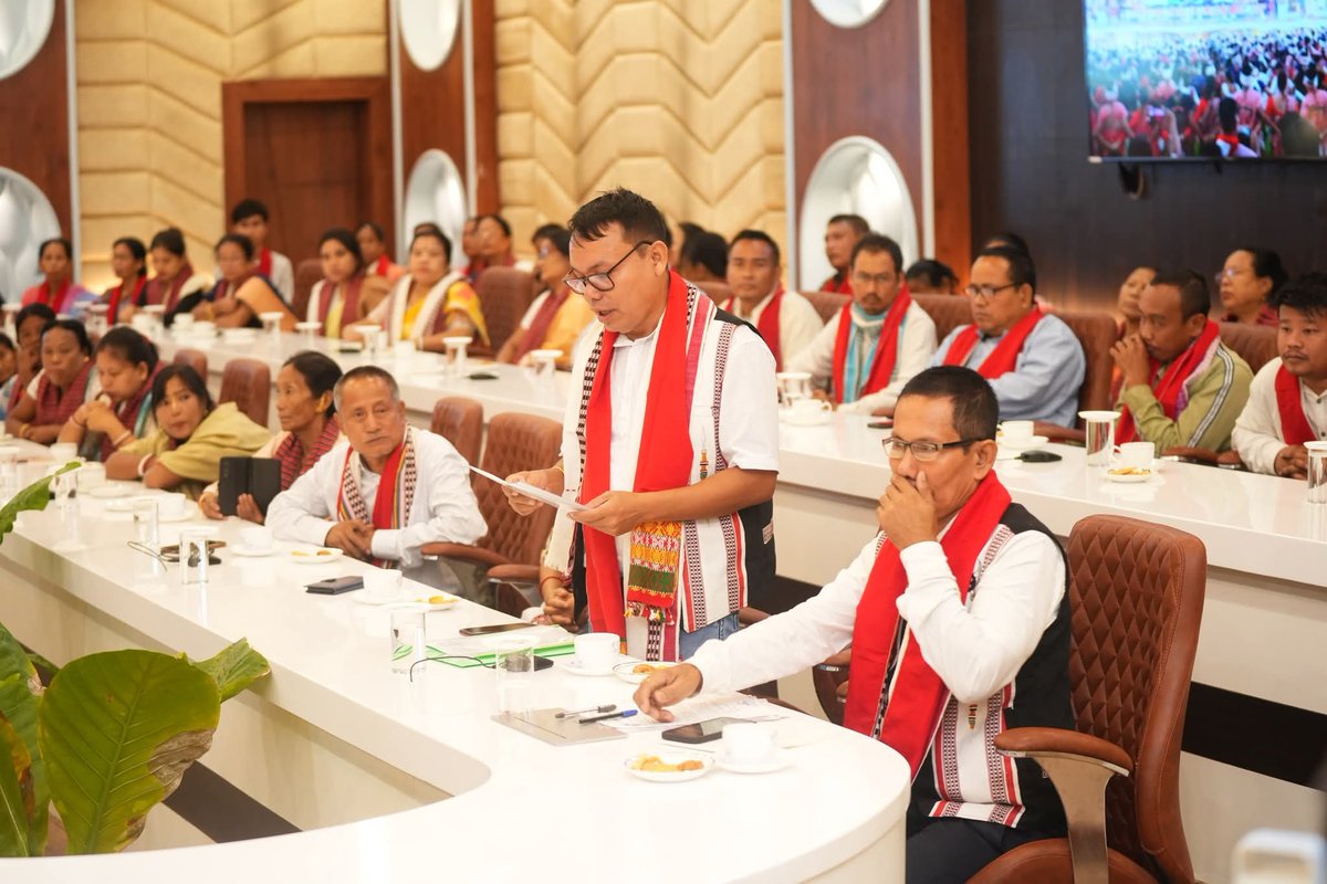 Wonderful time meeting with Meitei community today in Kajir Ronghangpi Guest House, Taralangso, Diphu! The spirit of collaboration was strong.
Our conversation focus on crucial areas for collective growth: building better roads, the importance of preserving our cultural heritage,